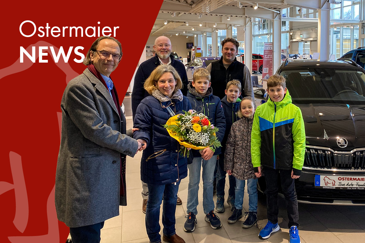 Glückliche Gewinnerin freut 