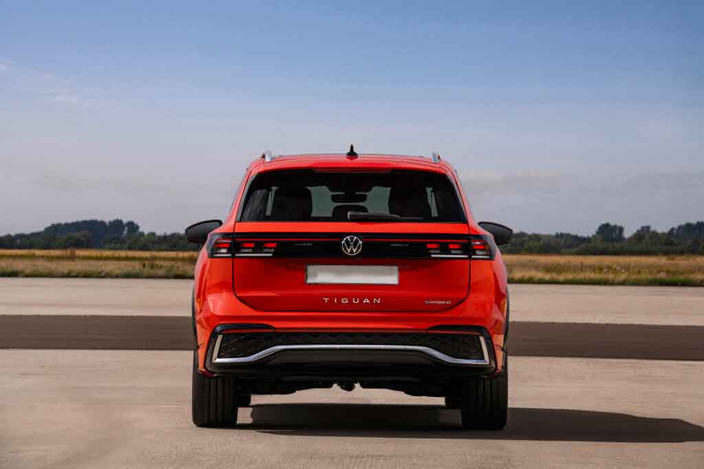 VW Tiguan von hinten