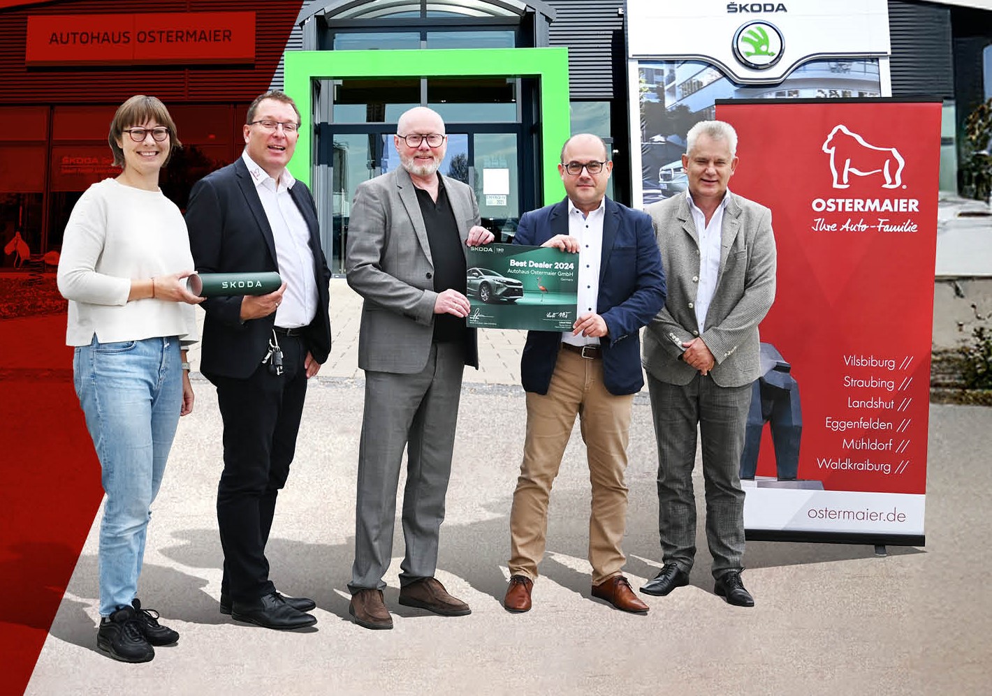 Strahlend am Bild v. l.: Veronika Ostermaier (Gesellschafterin), Harald Nitzl (Markenverantwortlicher Škoda), Michael Ostermaier (Gesellschafter), Thomas Henche (Geschäftsführer operativer Bereich), Dirk Weißner (Geschäftsführer kaufmännischer Bereich)